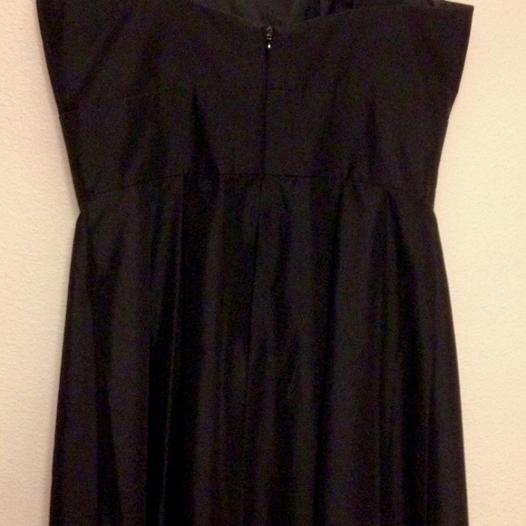 Black Silk Dress - Mid-Length - Picture 5 of 7